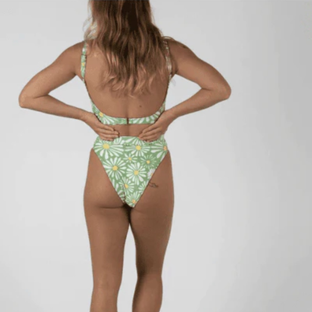 Nwt Inner Relm Diggity Daisy Print Bikini Green - Sz L/Xl — image 3 of 8
